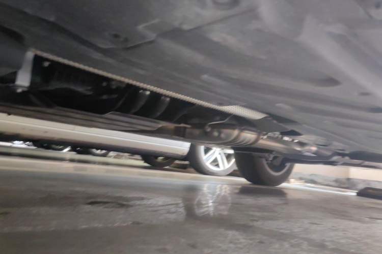 Used Mercedes-Benz GLC 2022 GLC 260 L 4MATIC Luxury Model Chassis Front Left