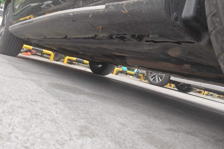 Used Mercedes-Benz GLC 2022 Facelifted GLC 260 L 4MATIC Dynamic Edition Chassis Front Right