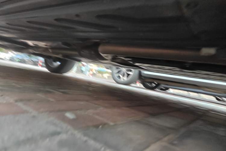 Used Mercedes-Benz GLC 2022 Facelifted GLC 260 L 4MATIC Dynamic Edition Chassis Front Right