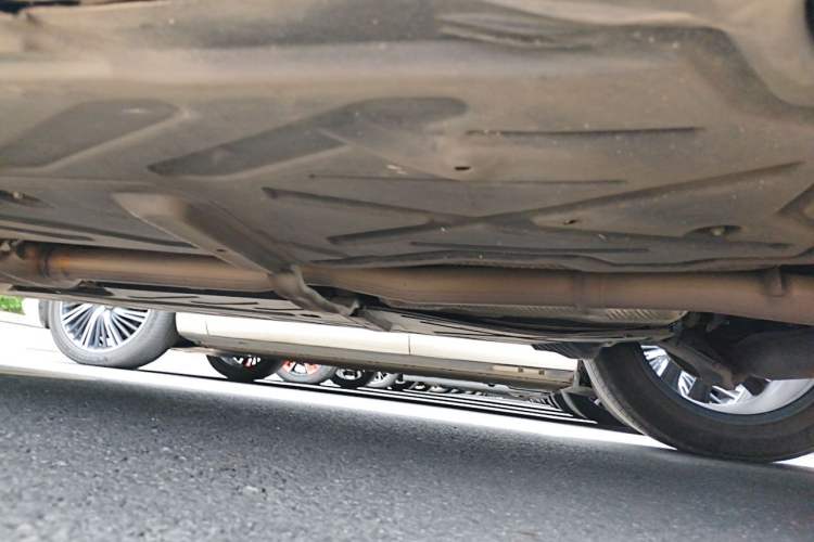 Used Mercedes-Benz GLC 2022 Second Facelift GLC 260 L 4MATIC Luxury Edition Chassis Rear Left