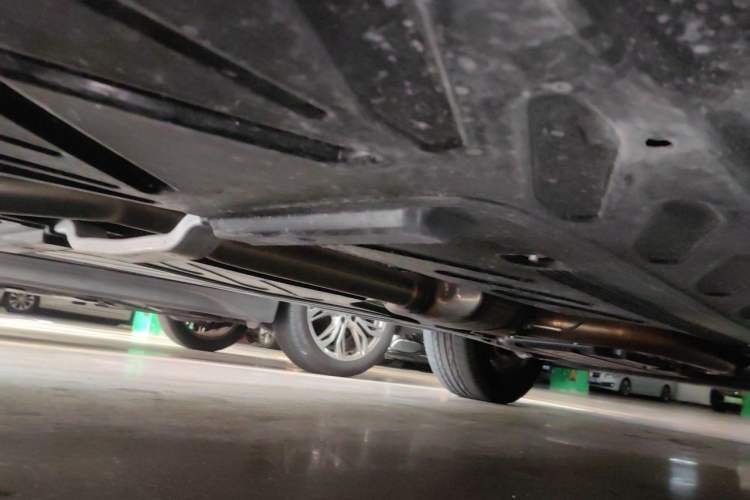 Used Mercedes-Benz GLC 2022 GLC 260 L 4MATIC Luxury Model Chassis Rear Right