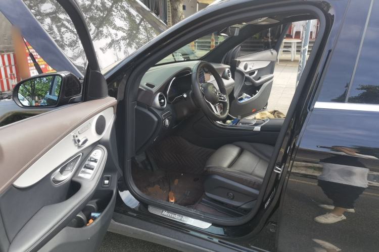 Used Mercedes-Benz GLC 2022 Refreshed GLC 260 L 4MATIC Dynamic Edition Driver Seat