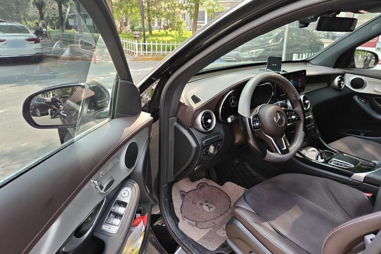Used Mercedes-Benz GLC 2022 Facelifted GLC 260 L 4MATIC Dynamic Edition Driver Seat
