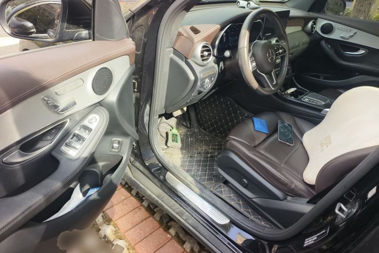 Used Mercedes-Benz GLC 2022 Facelifted GLC 260 L 4MATIC Dynamic Edition Driver Seat