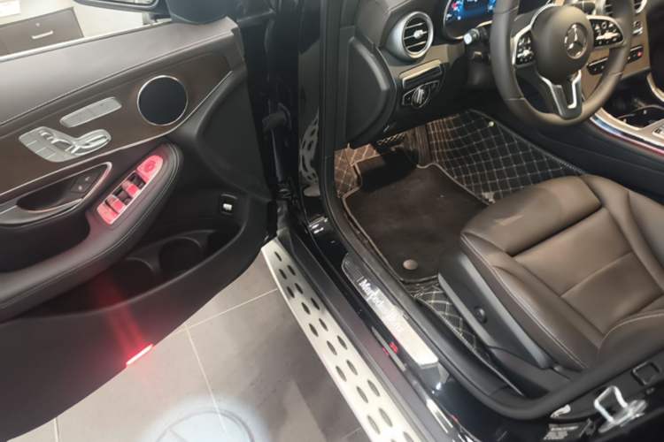 Used Mercedes-Benz GLC 2022 Refreshed GLC 300 L 4MATIC Dynamic Edition Prestige Version Driver Seat
