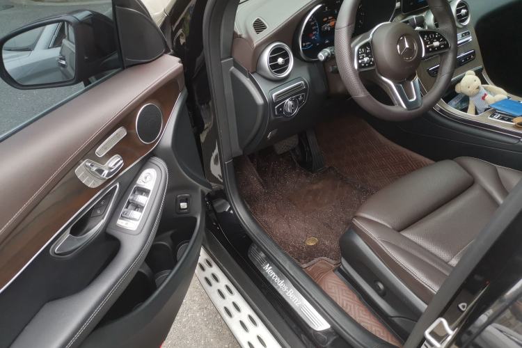 Used Mercedes-Benz GLC 2022 Second Facelift GLC 300 L 4MATIC Luxury Edition Driver Seat