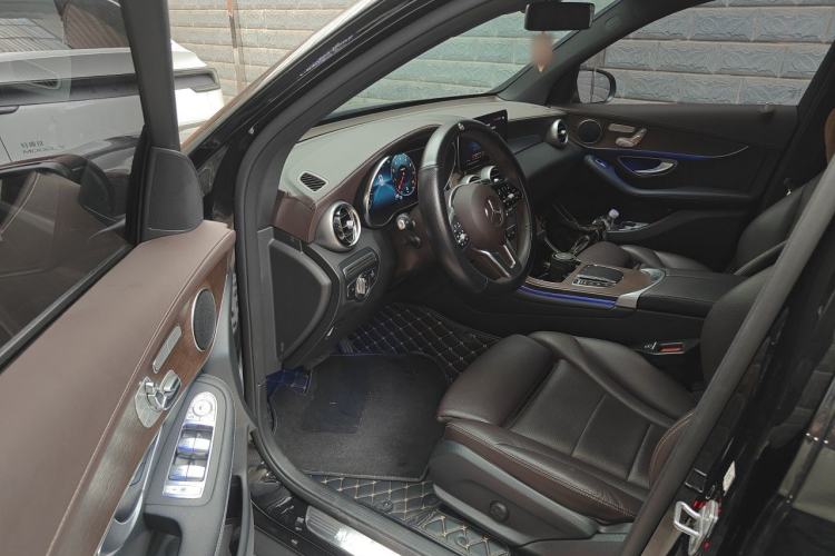 Used Mercedes-Benz GLC 2022 Refreshed GLC 300 L 4MATIC Dynamic Edition Prestige Version Driver Seat