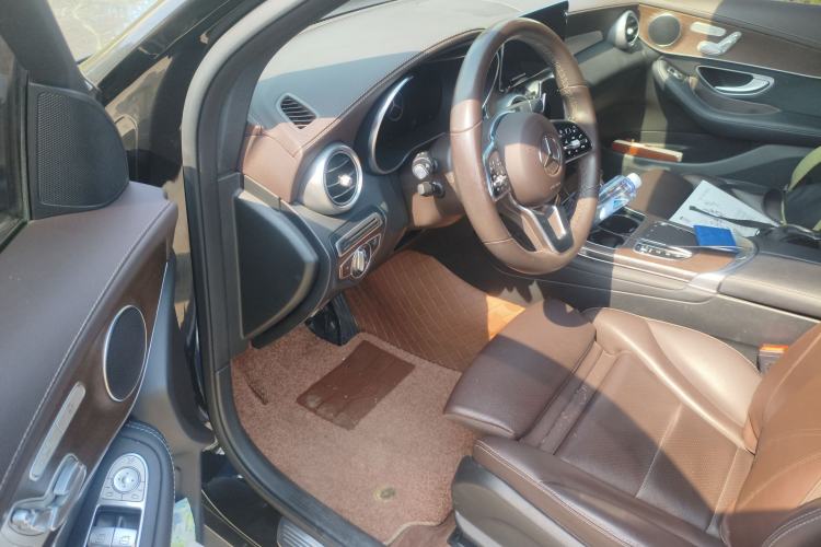 Used Mercedes-Benz GLC 2022 Second Facelift GLC 260 L 4MATIC Luxury Edition Driver Seat
