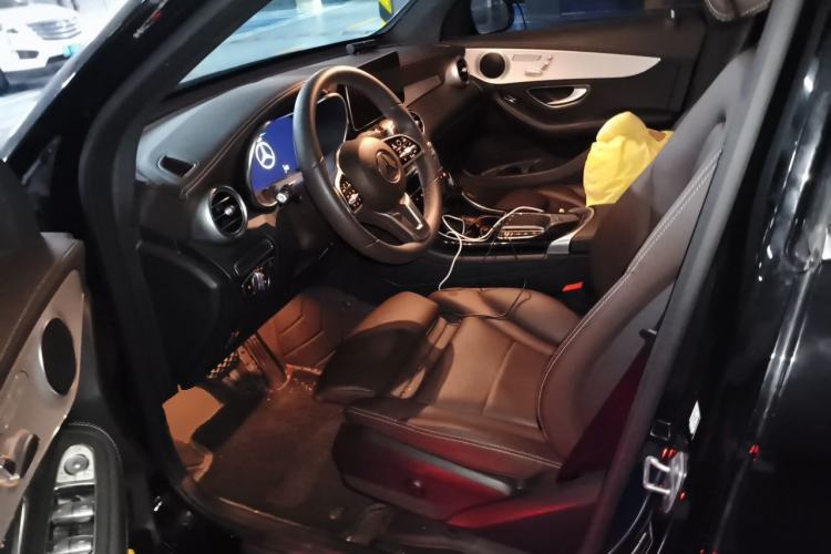 Used Mercedes-Benz GLC 2022 GLC 260 L 4MATIC Dynamic Edition Driver Seat