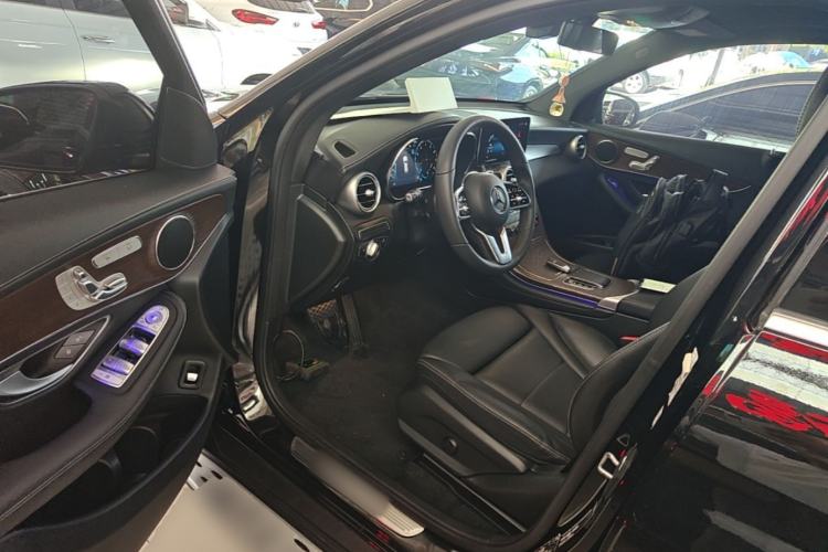 Used Mercedes-Benz GLC 2022 Refreshed GLC 300 L 4MATIC Dynamic Edition Prestige Version Driver Seat