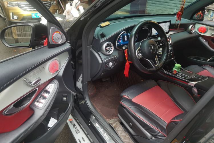 Used Mercedes-Benz GLC 2022 Facelifted GLC 260 L 4MATIC Dynamic Edition Driver Seat
