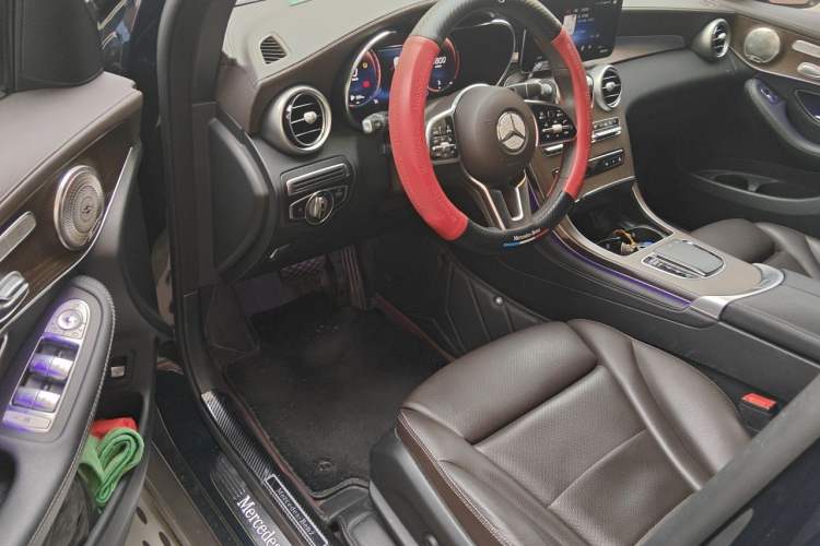 Used Mercedes-Benz GLC 2022 GLC 260 L 4MATIC Luxury Model Driver Seat