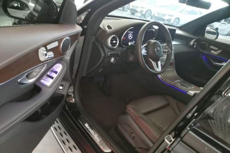 Used Mercedes-Benz GLC 2022 Refreshed GLC 300 L 4MATIC Dynamic Edition Prestige Version Driver Seat