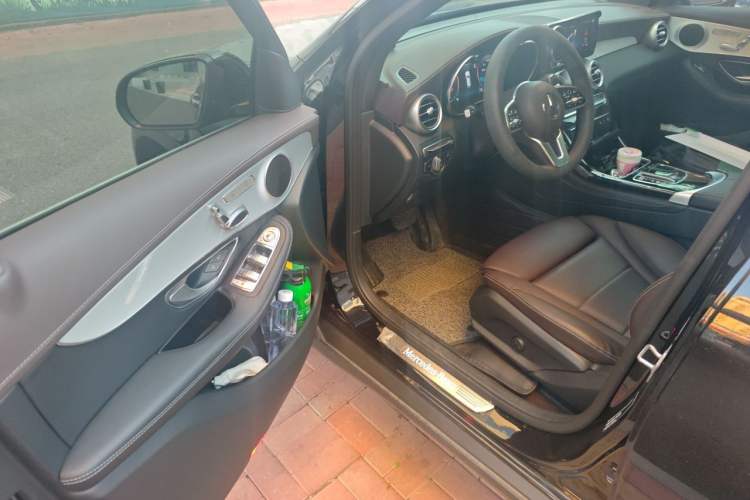 Used Mercedes-Benz GLC 2022 Facelifted GLC 260 L 4MATIC Dynamic Edition Driver Seat