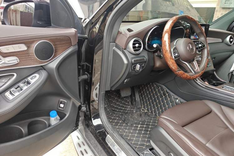 Used Mercedes-Benz GLC 2022 Refreshed GLC 300 L 4MATIC Dynamic Edition Prestige Version Driver Seat