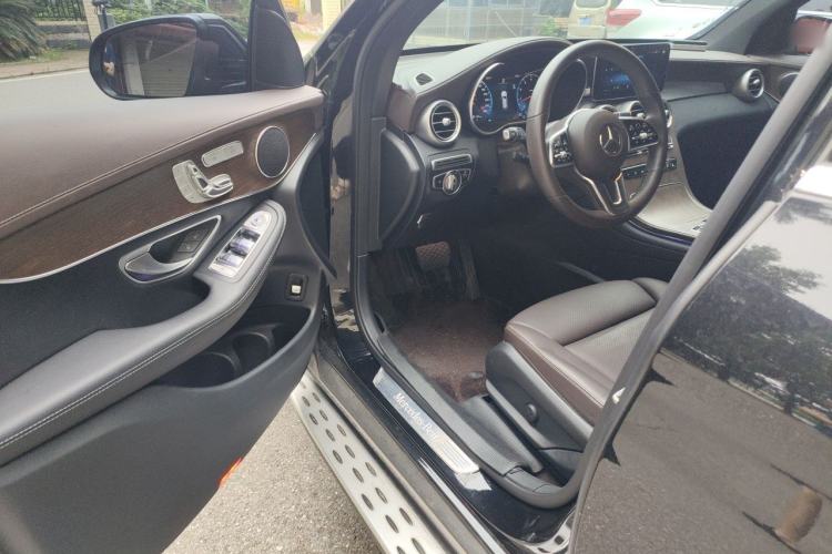 Used Mercedes-Benz GLC 2022 Refreshed GLC 300 L 4MATIC Dynamic Edition Prestige Version Driver Seat