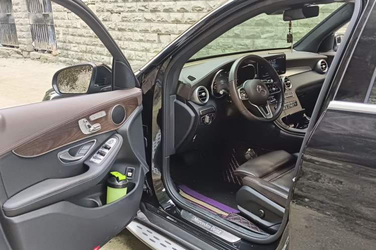 Used Mercedes-Benz GLC 2022 Refreshed GLC 300 L 4MATIC Dynamic Edition Prestige Version Driver Seat