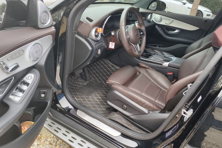Used Mercedes-Benz GLC 2022 Refreshed GLC 260 L 4MATIC Dynamic Edition Driver Seat