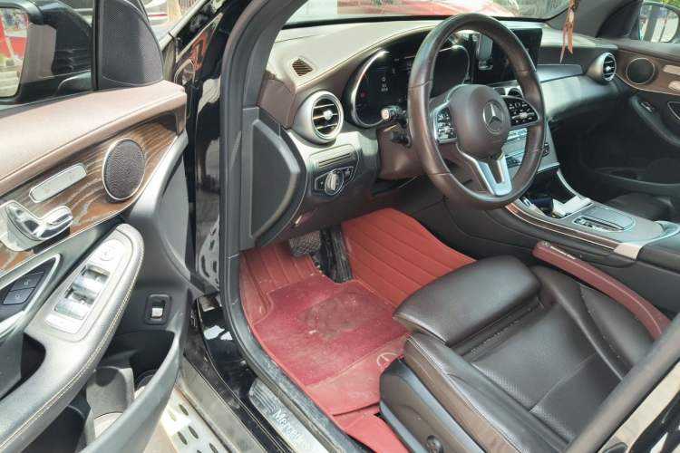 Used Mercedes-Benz GLC 2022 Refreshed GLC 300 L 4MATIC Dynamic Edition Prestige Version Driver Seat