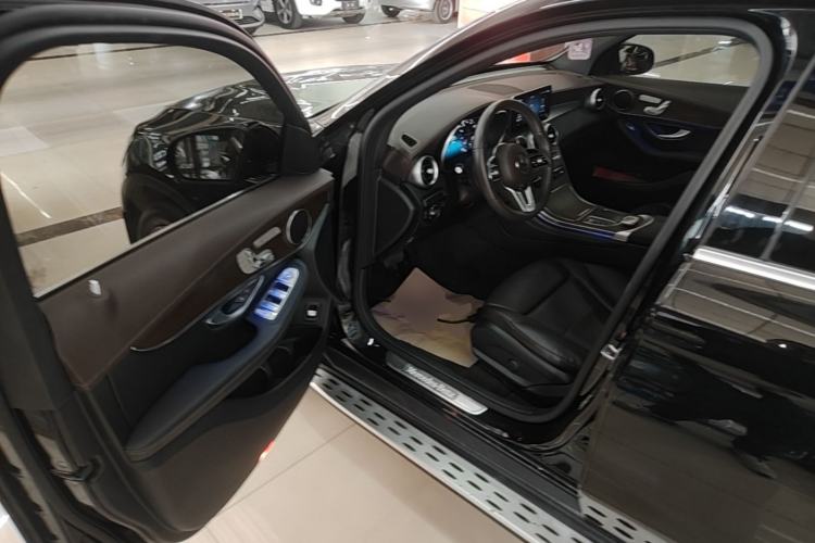 Used Mercedes-Benz GLC 2022 Refreshed GLC 300 L 4MATIC Dynamic Edition Driver Seat