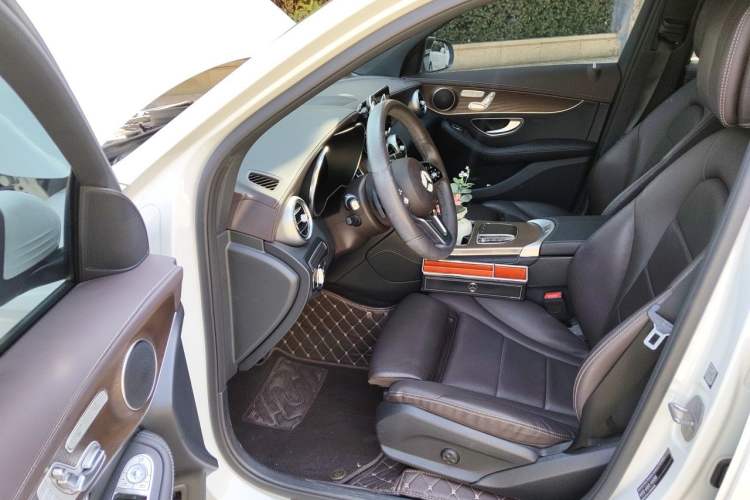 Used Mercedes-Benz GLC 2022 GLC 300 L 4MATIC Dynamic Model Driver Seat
