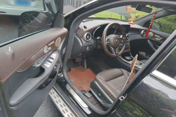 Used Mercedes-Benz GLC 2022 Refreshed GLC 300 L 4MATIC Dynamic Edition Prestige Version Driver Seat