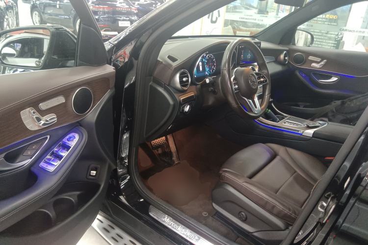 Used Mercedes-Benz GLC 2022 Refreshed GLC 300 L 4MATIC Dynamic Edition Prestige Version Driver Seat