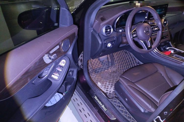 Used Mercedes-Benz GLC 2022 Refreshed GLC 300 L 4MATIC Dynamic Edition Driver Seat