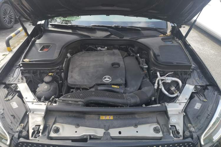 Used Mercedes-Benz GLC 2022 Refreshed GLC 260 L 4MATIC Dynamic Edition Engine Bay