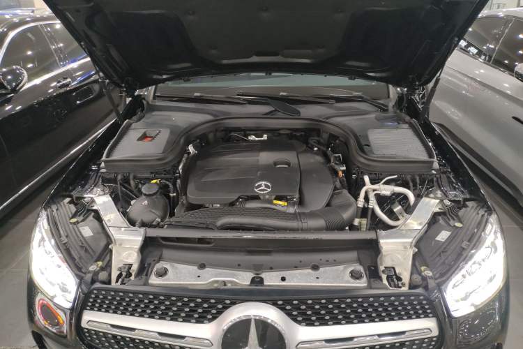 Used Mercedes-Benz GLC 2022 GLC 260 L 4MATIC Luxury Model Engine Bay