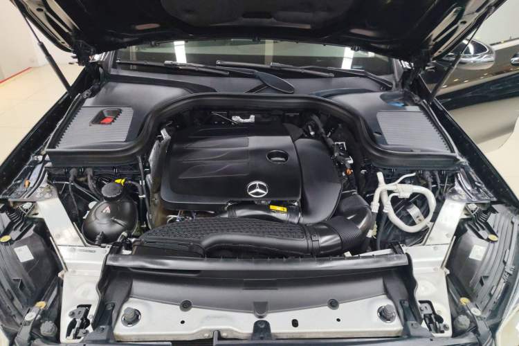 Used Mercedes-Benz GLC 2022 Second Facelift GLC 260 L 4MATIC Dynamic Edition Engine Bay