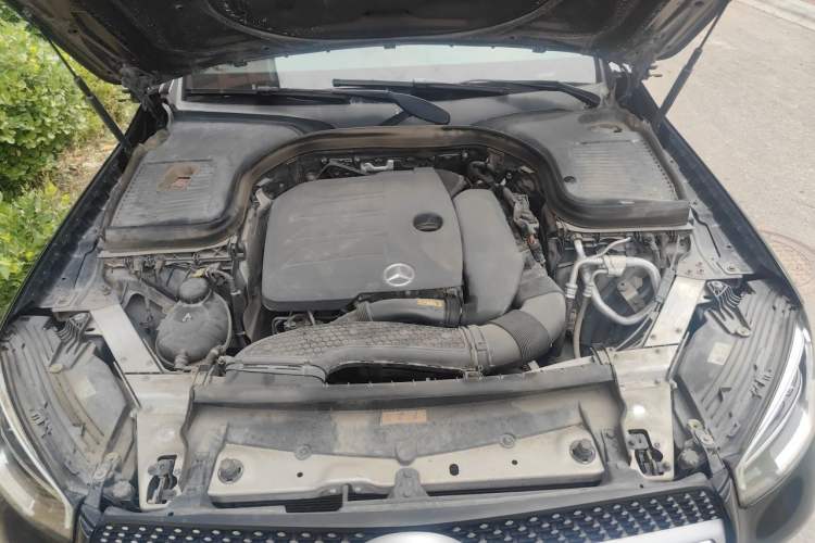 Used Mercedes-Benz GLC 2022 GLC 300 L 4MATIC Dynamic Model Engine Bay