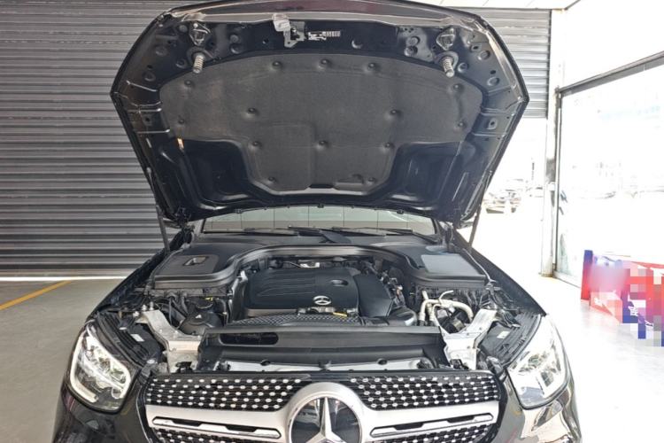 Used Mercedes-Benz GLC 2022 Facelift GLC 260 L 4MATIC Luxury Edition Engine Bay
