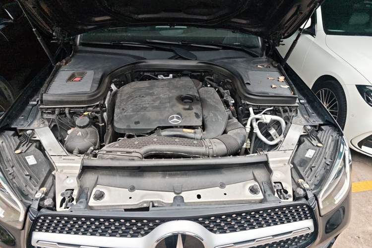 Used Mercedes-Benz GLC 2022 GLC 260 L 4MATIC Luxury Model Engine Bay