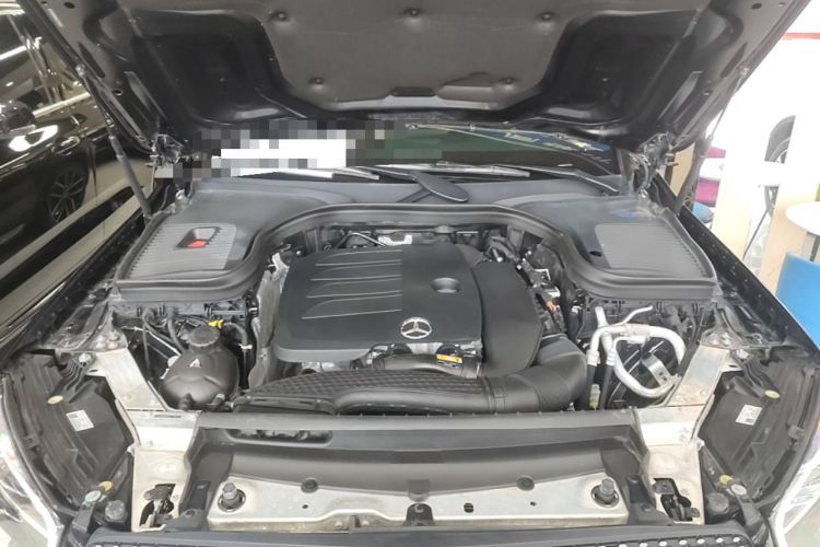 Used Mercedes-Benz GLC 2022 Facelift GLC 260 L 4MATIC Luxury Edition Engine Bay