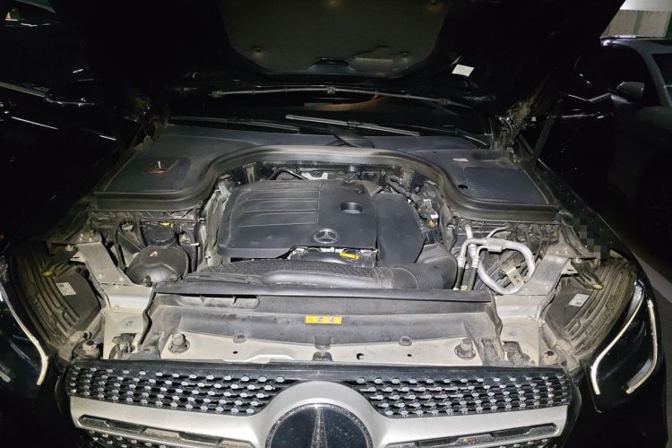 Used Mercedes-Benz GLC 2022 Refreshed GLC 260 L 4MATIC Dynamic Edition Engine Bay