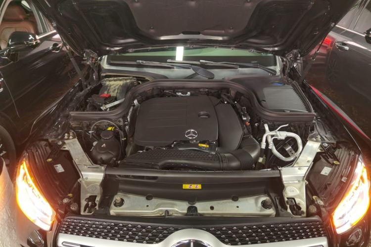Used Mercedes-Benz GLC 2022 Second Facelift GLC 260 L 4MATIC Luxury Edition Engine Bay