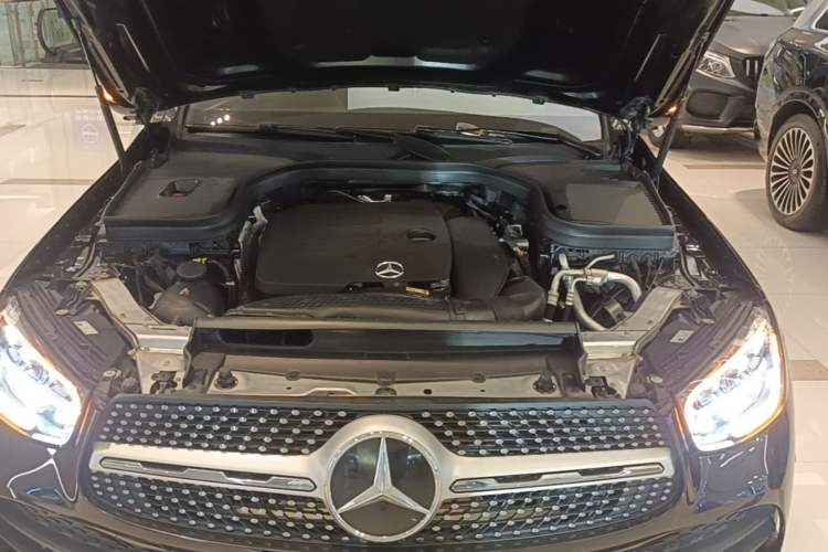 Used Mercedes-Benz GLC 2022 Second Facelift GLC 260 L 4MATIC Luxury Edition Engine Bay