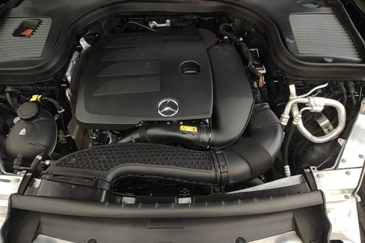 Used Mercedes-Benz GLC 2022 Facelift GLC 300 L 4MATIC Luxury Edition Engine Bay
