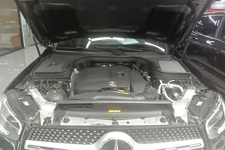 Used Mercedes-Benz GLC 2022 Refreshed GLC 300 L 4MATIC Dynamic Edition Prestige Version Engine Bay