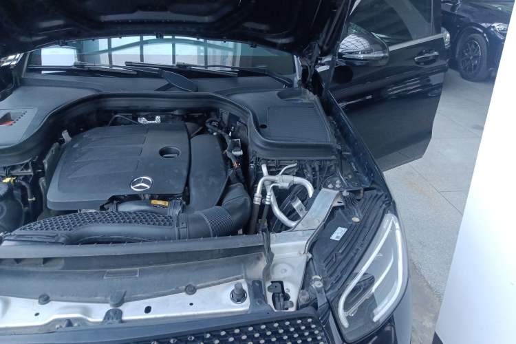 Used Mercedes-Benz GLC 2022 Refreshed GLC 300 L 4MATIC Dynamic Edition Engine Bay Left