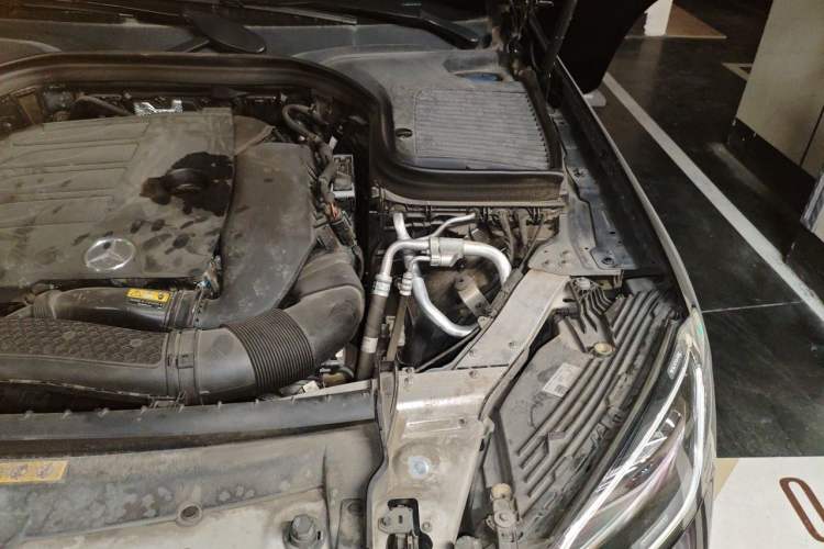 Used Mercedes-Benz GLC 2022 Refreshed GLC 300 L 4MATIC Dynamic Edition Engine Bay Left