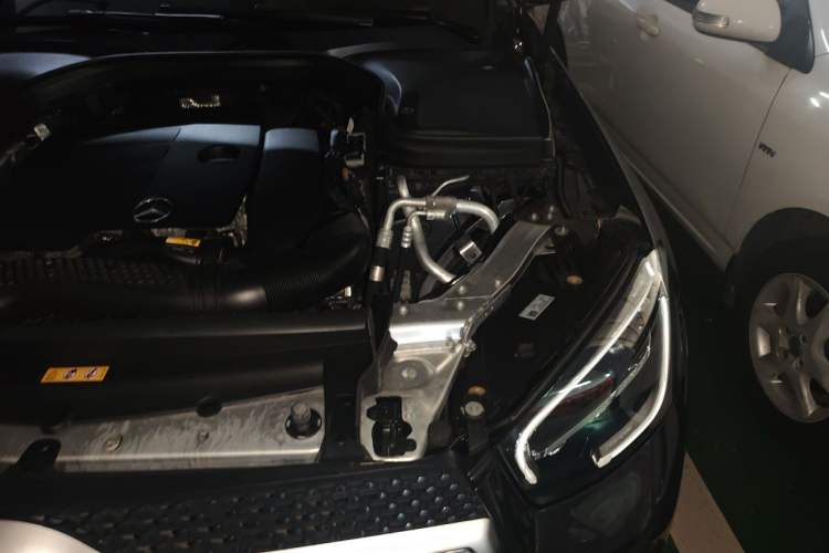 Used Mercedes-Benz GLC 2022 Facelifted GLC 260 L 4MATIC Dynamic Edition Engine Bay Left