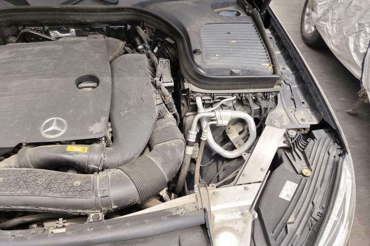 Used Mercedes-Benz GLC 2022 Facelift GLC 260 L 4MATIC Luxury Edition Engine Bay Left