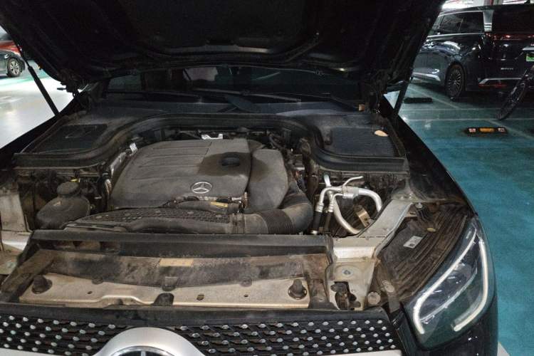 Used Mercedes-Benz GLC 2022 Facelifted GLC 260 L 4MATIC Dynamic Edition Engine Bay Left