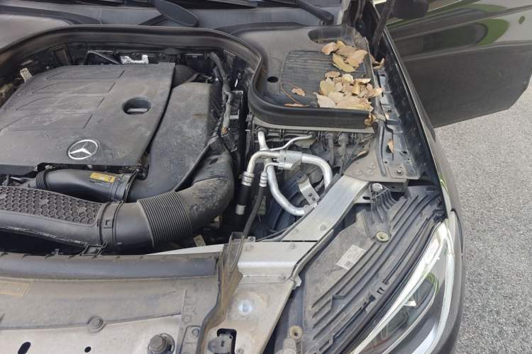 Used Mercedes-Benz GLC 2022 Refreshed GLC 260 L 4MATIC Dynamic Edition Engine Bay Left