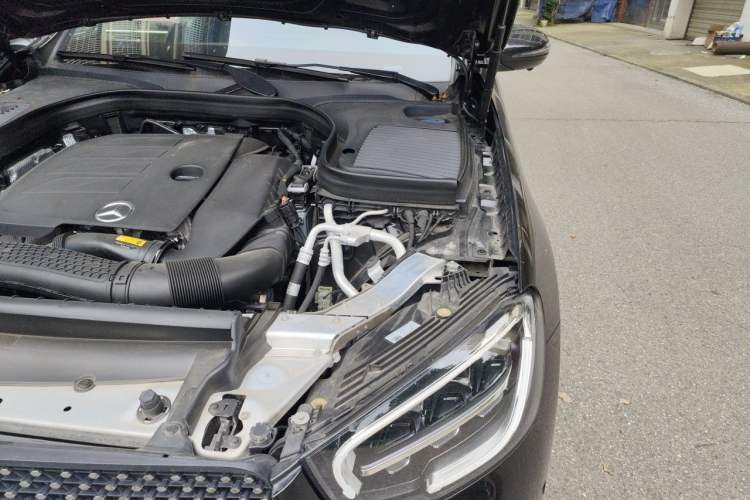 Used Mercedes-Benz GLC 2022 Refreshed GLC 300 L 4MATIC Dynamic Edition Prestige Version Engine Bay Left