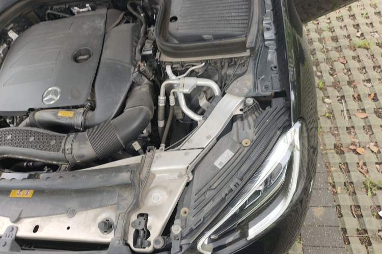 Used Mercedes-Benz GLC 2022 Refreshed GLC 300 L 4MATIC Dynamic Edition Prestige Version Engine Bay Left