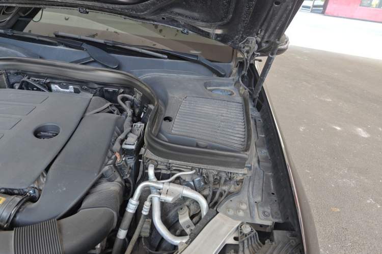 Used Mercedes-Benz GLC 2022 Refreshed GLC 300 L 4MATIC Dynamic Edition Prestige Version Engine Bay Left