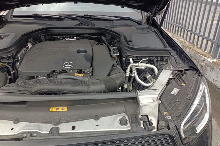 Used Mercedes-Benz GLC 2022 Facelifted GLC 260 L 4MATIC Dynamic Edition Engine Bay Left
